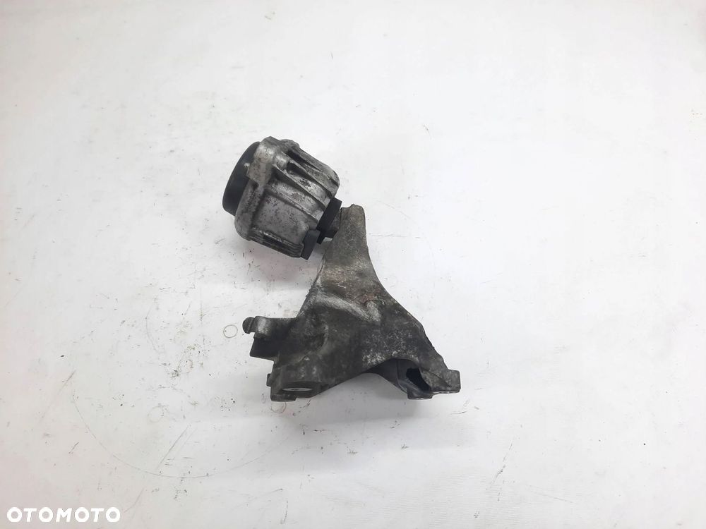 ŁAPA WSPORNIK PODUSZKA SILNIKA BMW 3 E90 E91 6781916 - 5