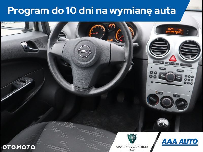 Opel Corsa - 8