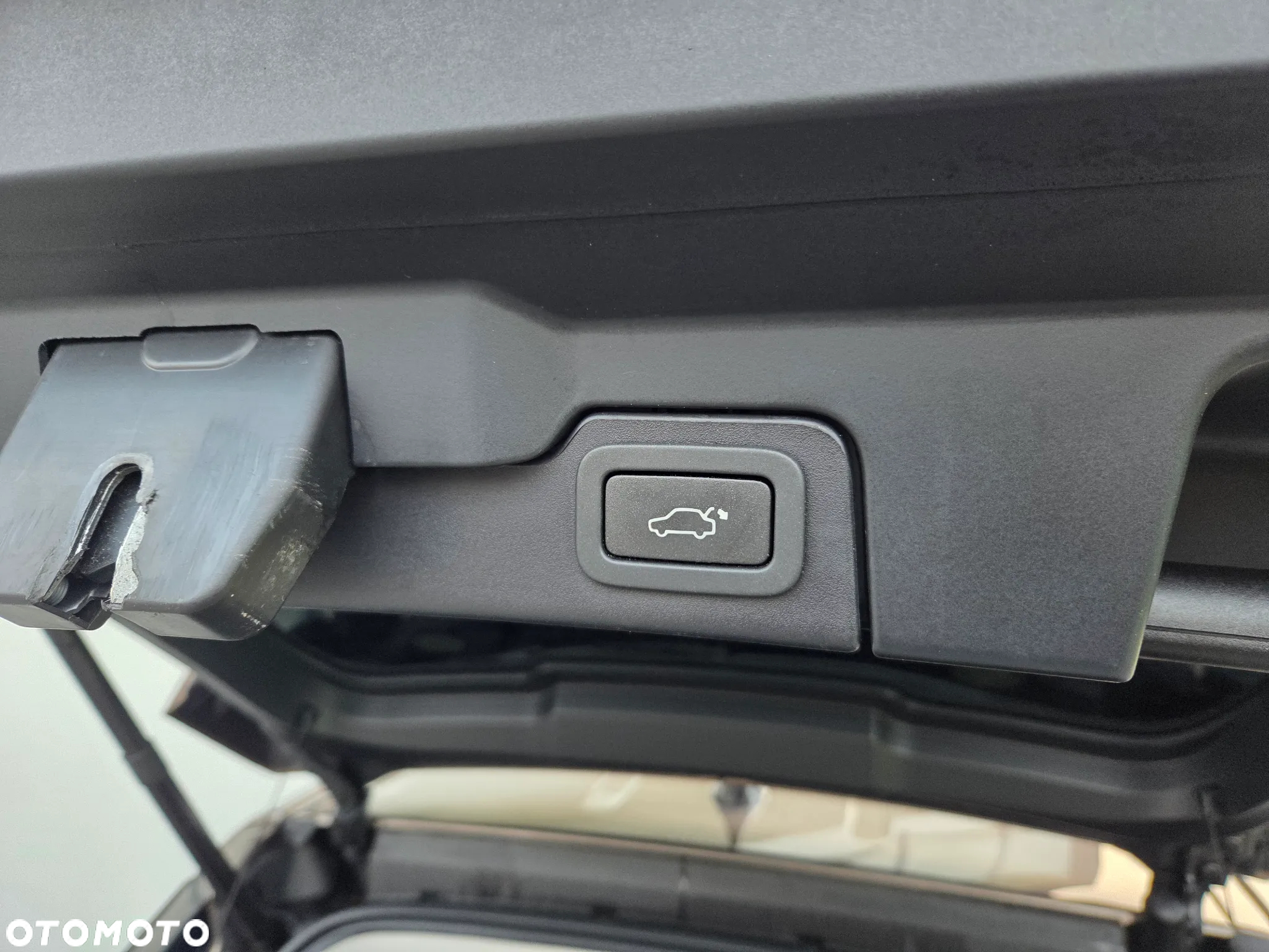 Land Rover Range Rover Evoque - 14