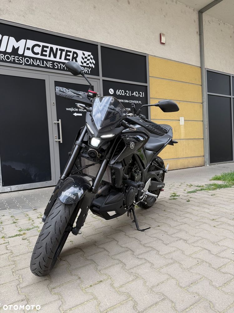 Yamaha MT - 2