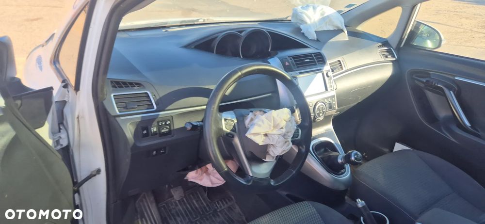 Toyota Verso 1.6 D-4D Active EU6 - 22