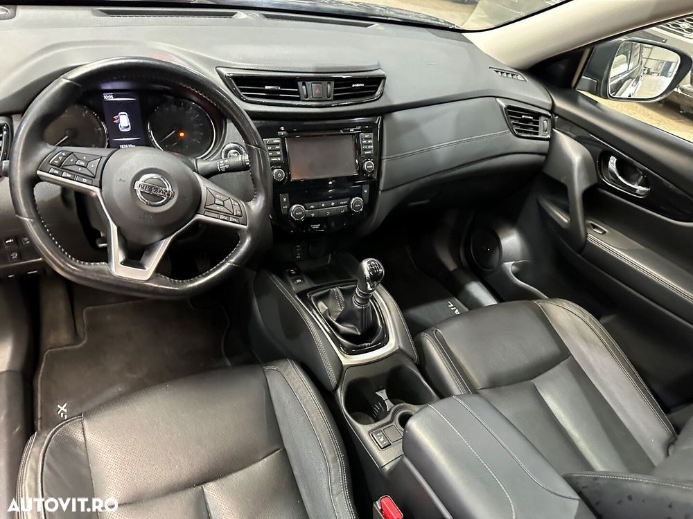 Nissan X-Trail 1.7 dCi Tekna - 9