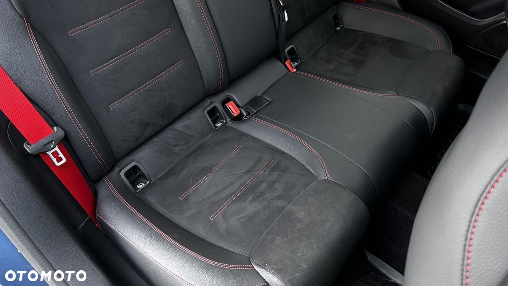 Mercedes-Benz Klasa A 35 AMG 4-Matic 7G-DCT - 28