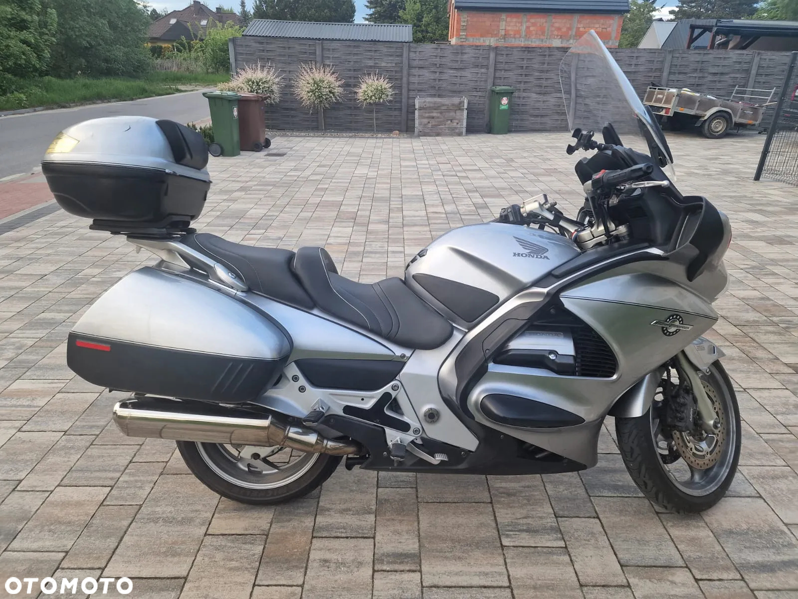 Honda ST - 3