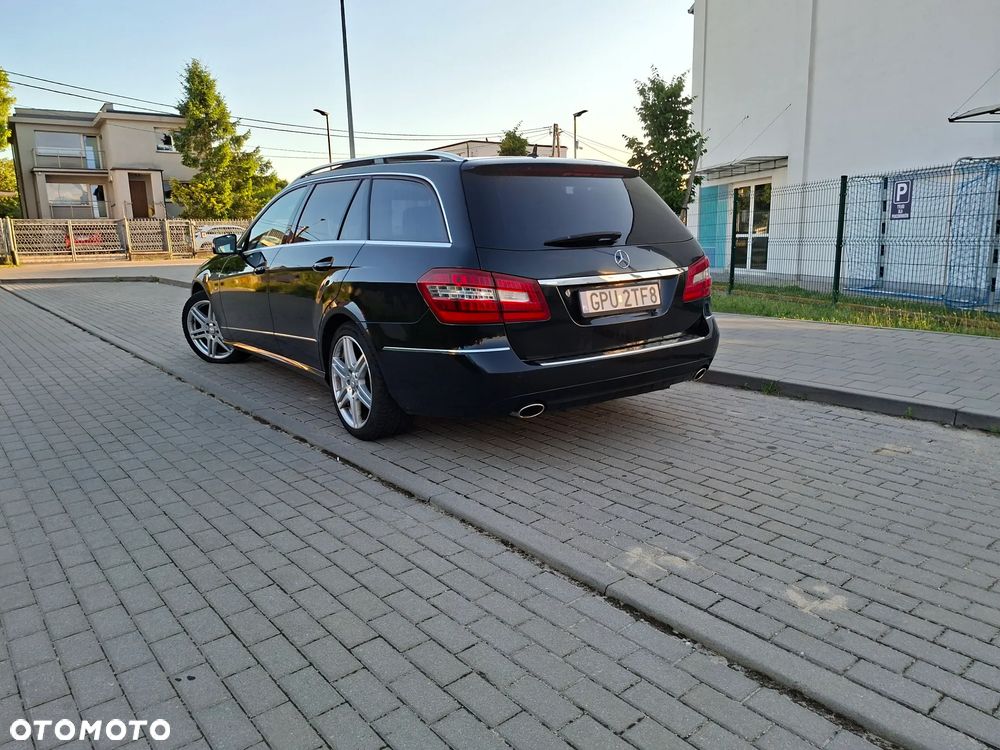 Mercedes-Benz Klasa E 350 4-Matic Avantgarde - 24