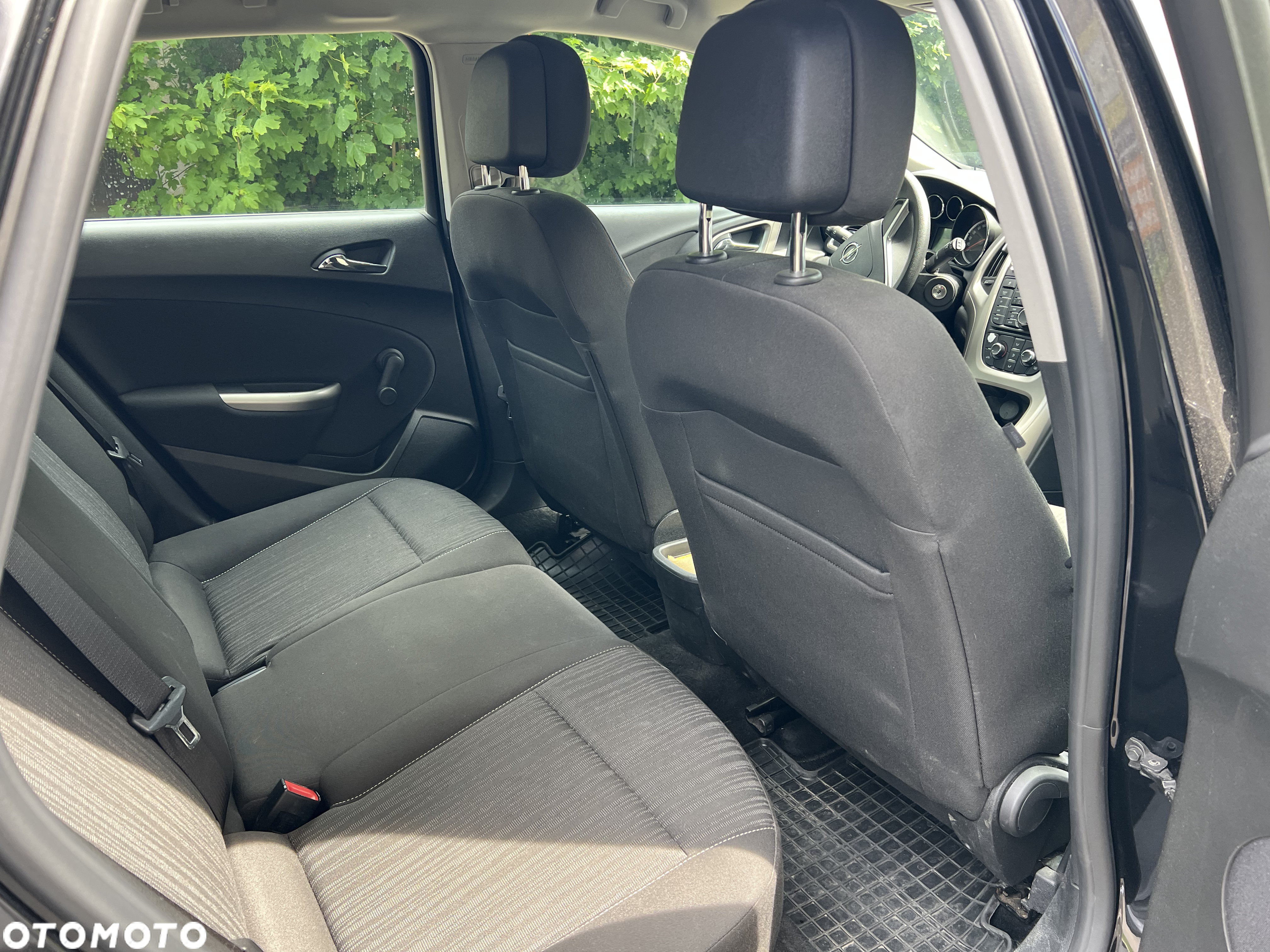 Opel Astra IV 1.4 T Sport - 9