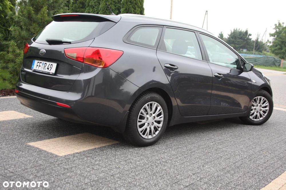 Kia Ceed 1.4 CVVT Vision - 33