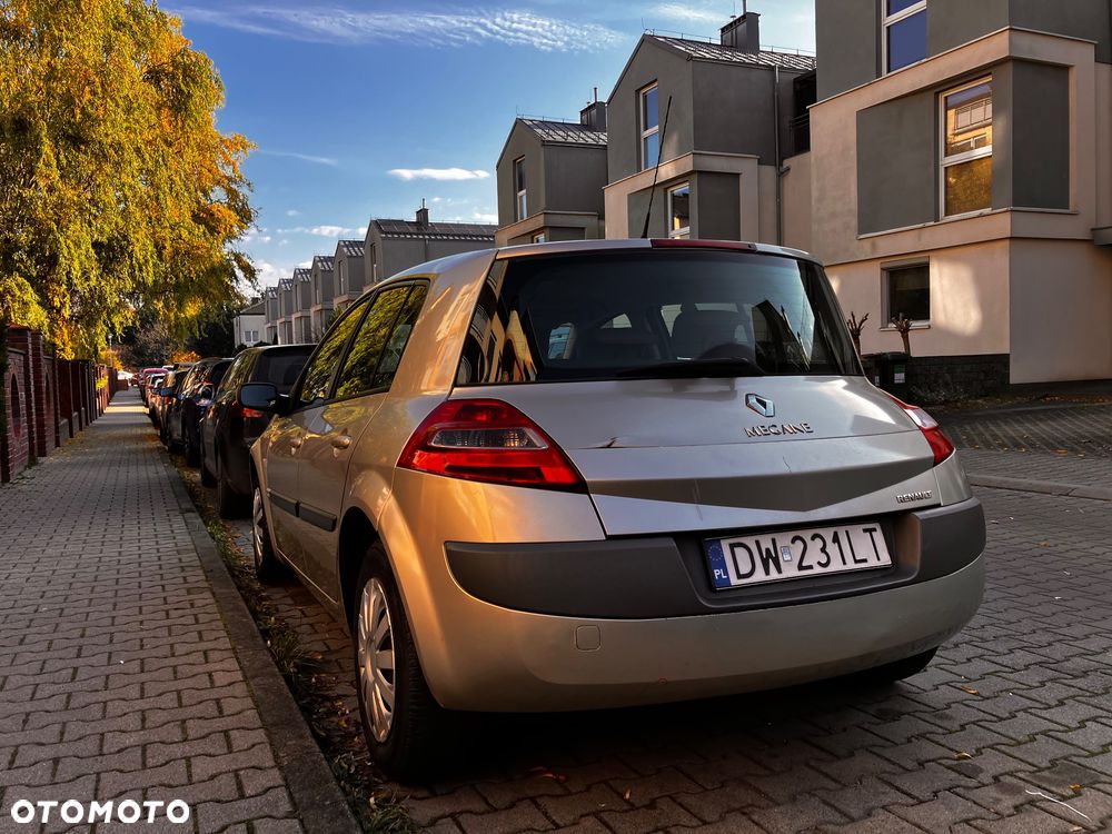 Renault Megane II 1.6 16V Confort Expression - 2