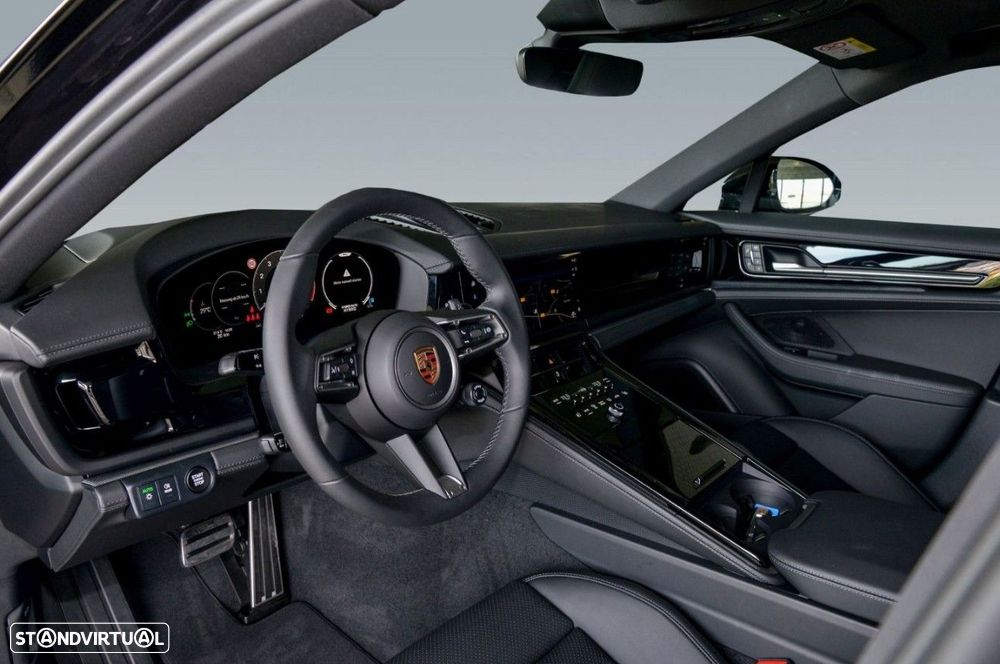 Porsche Panamera 4 E-Hybrid - 9