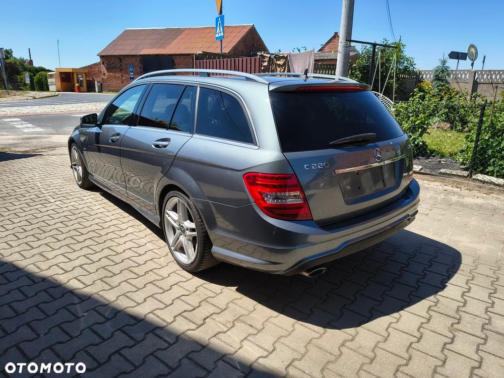 Mercedes-Benz Klasa C 220 (BlueTEC) d BlueEFFICIENCY Edition 7G-TRONIC Avantgarde - 8