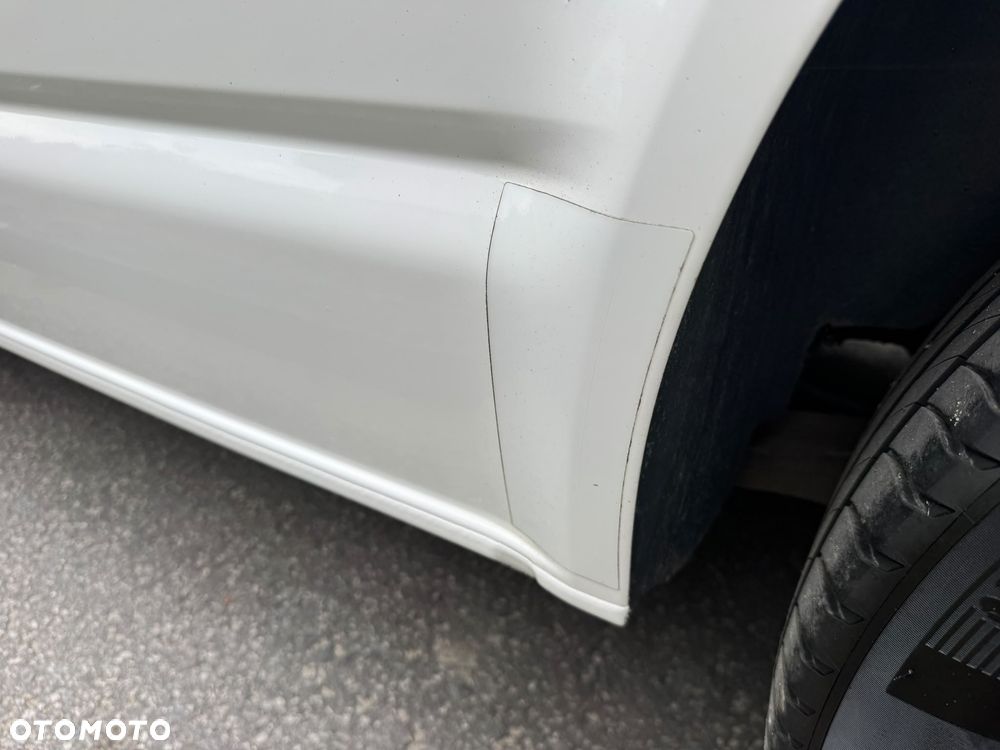 Volkswagen TRANSPORTER T5 L2H1 LIFT Długi Klima Elektryka Tempomat Furgon 3os. Hak Serwis - 25