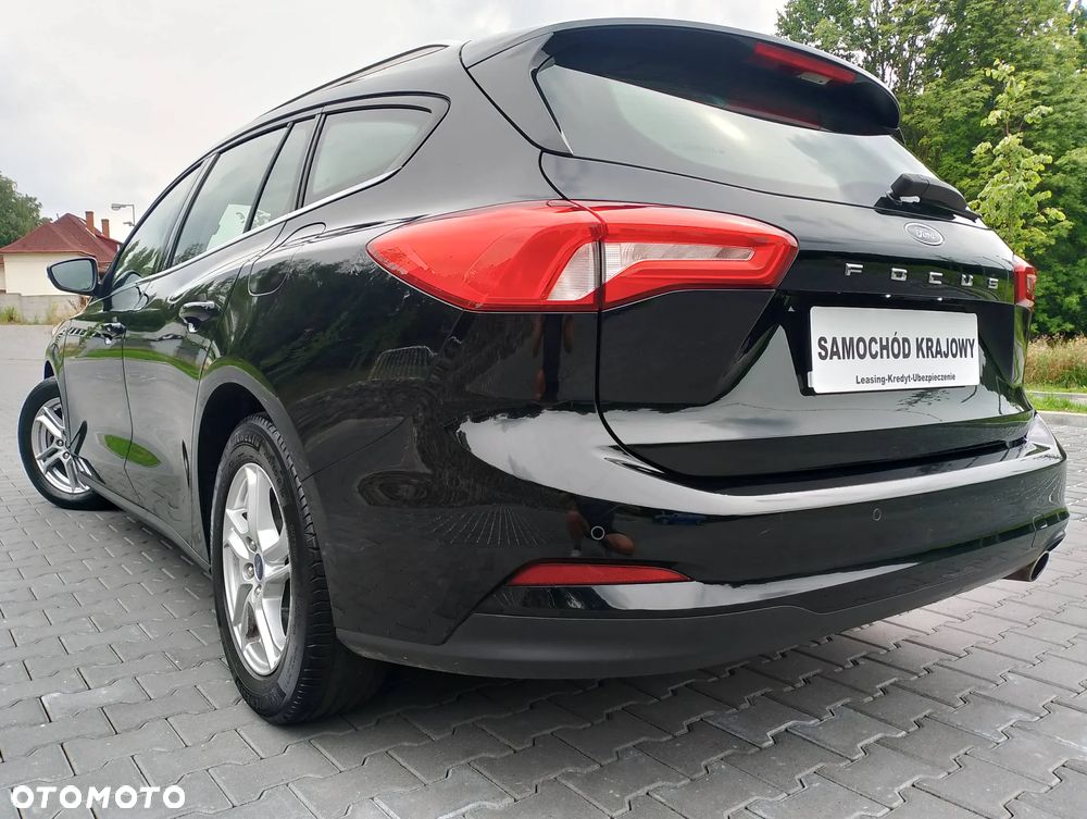 Ford Focus 1.5 TDCi SYNC Edition - 8