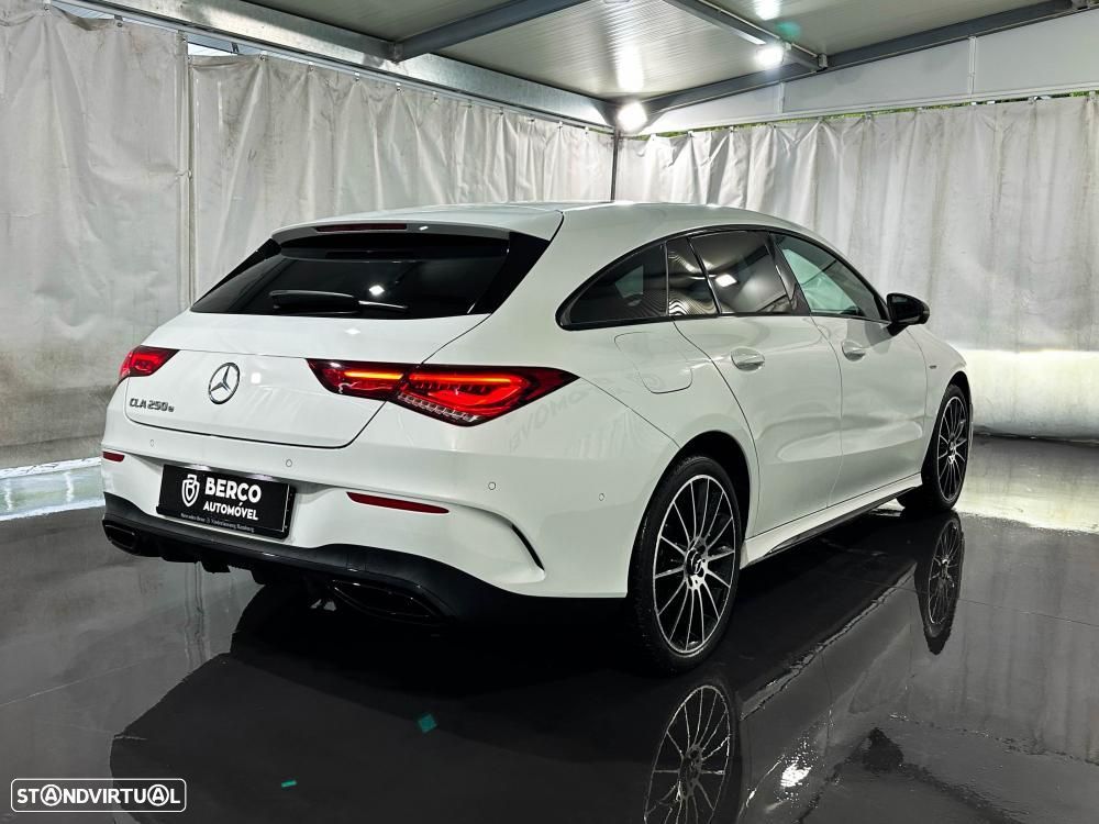 Mercedes-Benz CLA 250 e 8G-DCT AMG Line Advanced Plus - 5
