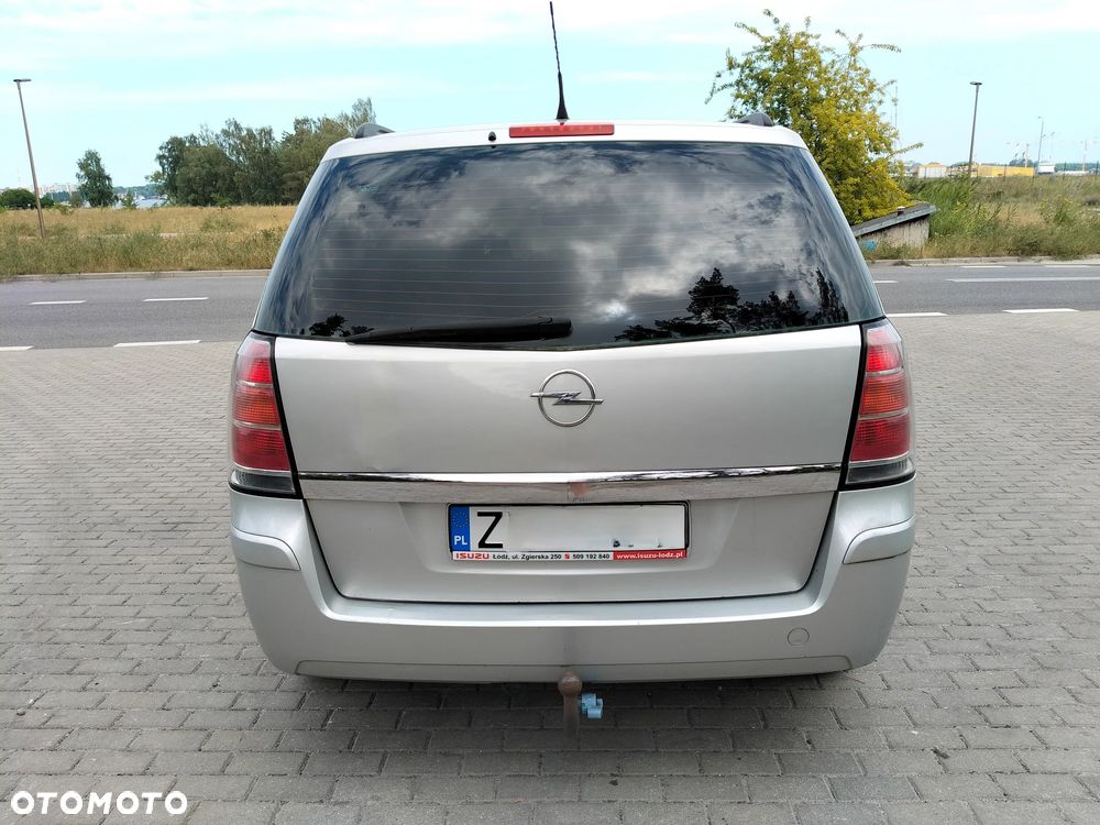 Opel Zafira 1.6 Enjoy - 10