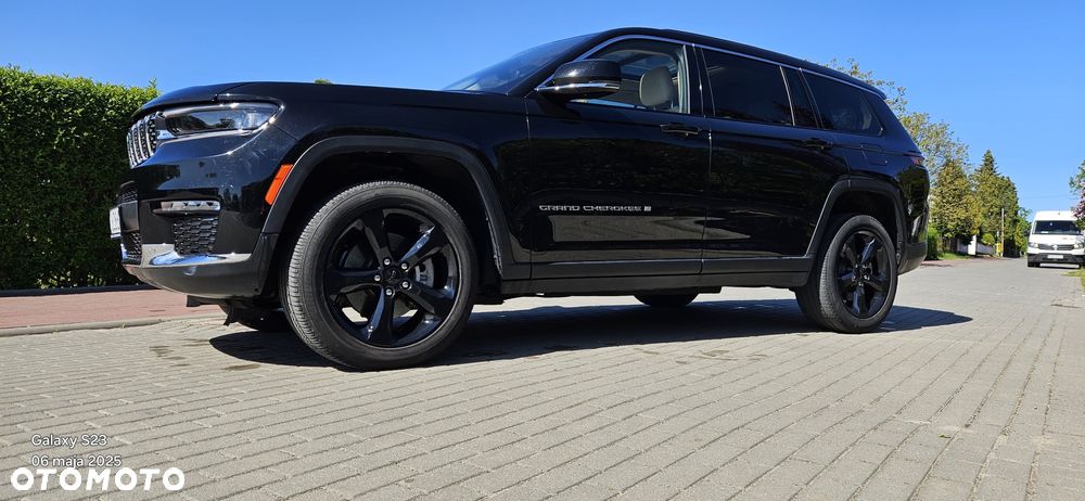 Jeep Grand Cherokee - 13