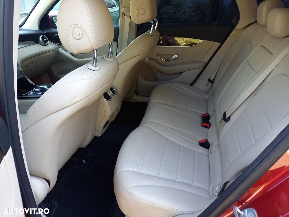 Mercedes-Benz GLC 220 d 4MATIC - 26