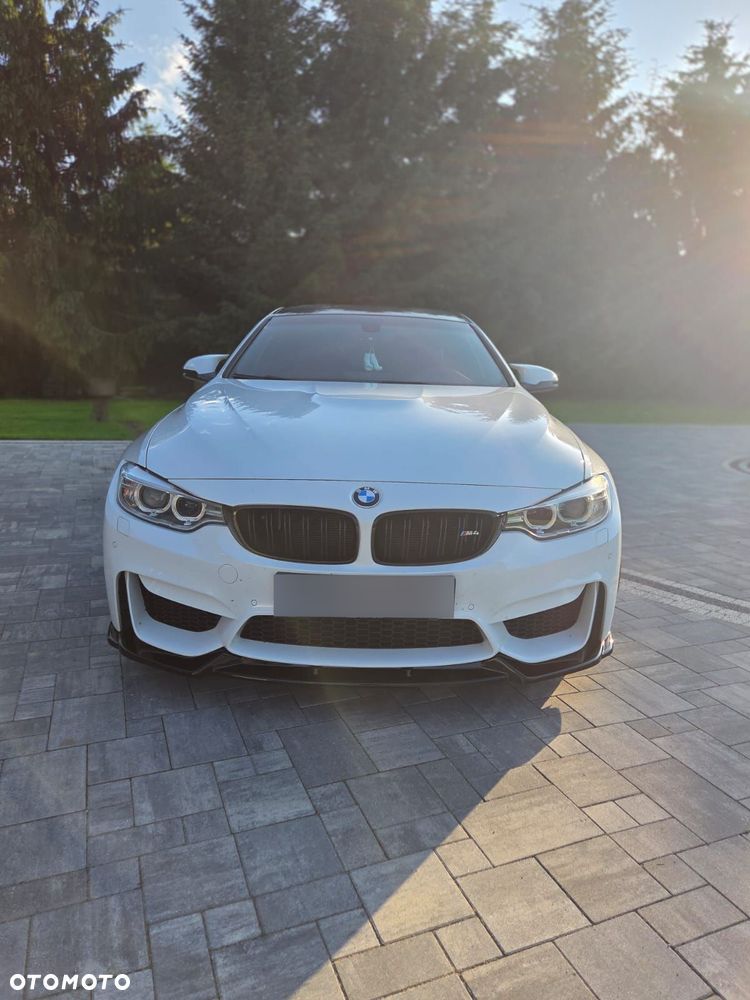 BMW M4 DKG - 7