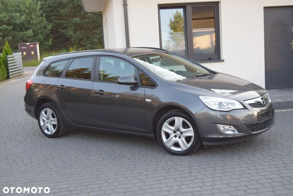 Opel Astra 1.4 Turbo - 9