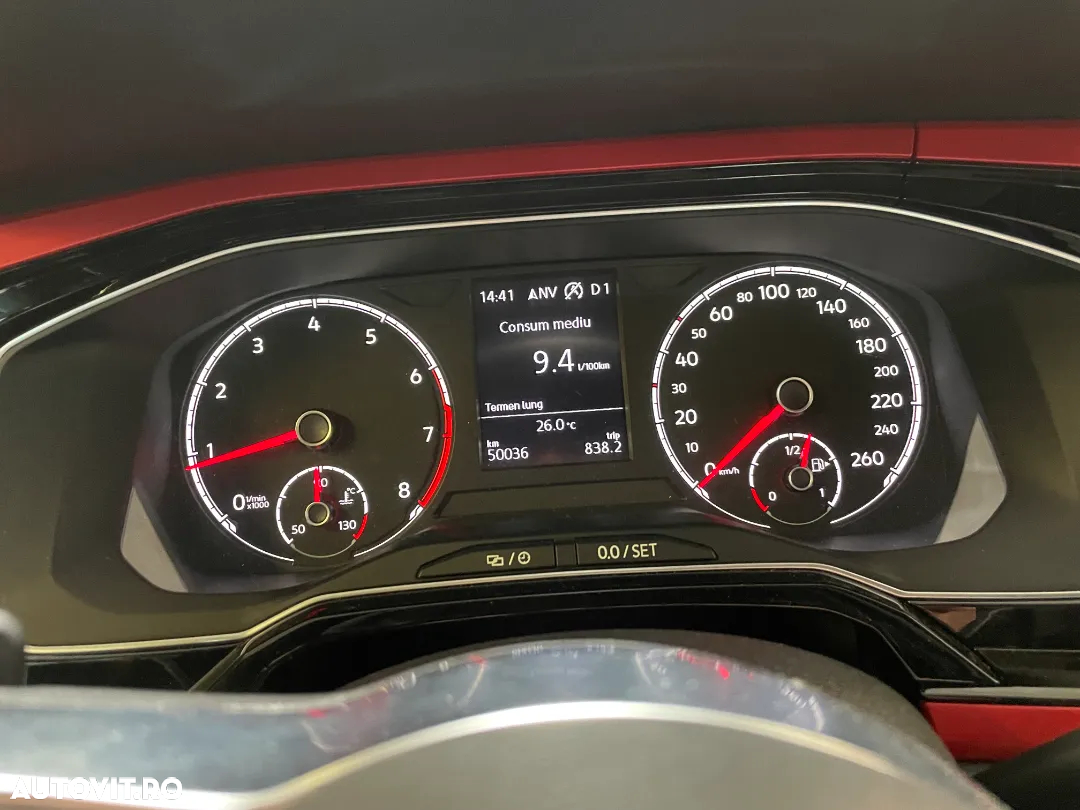 Volkswagen Polo 2.0 TSI DSG GTI - 14