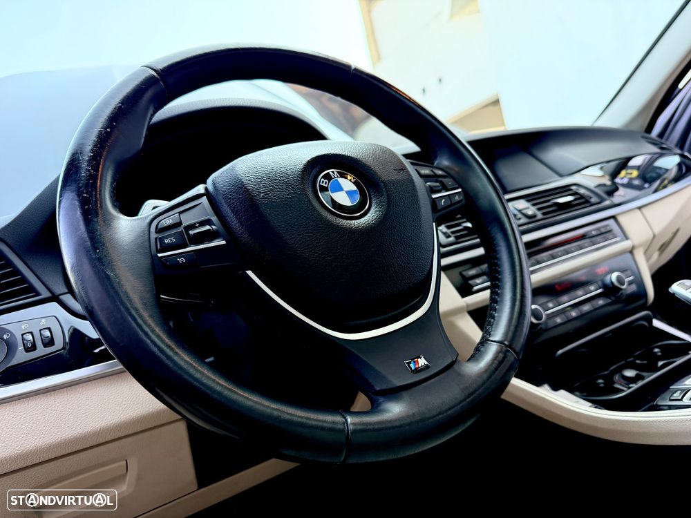 BMW 520 d Exclusive Auto 123g - 41