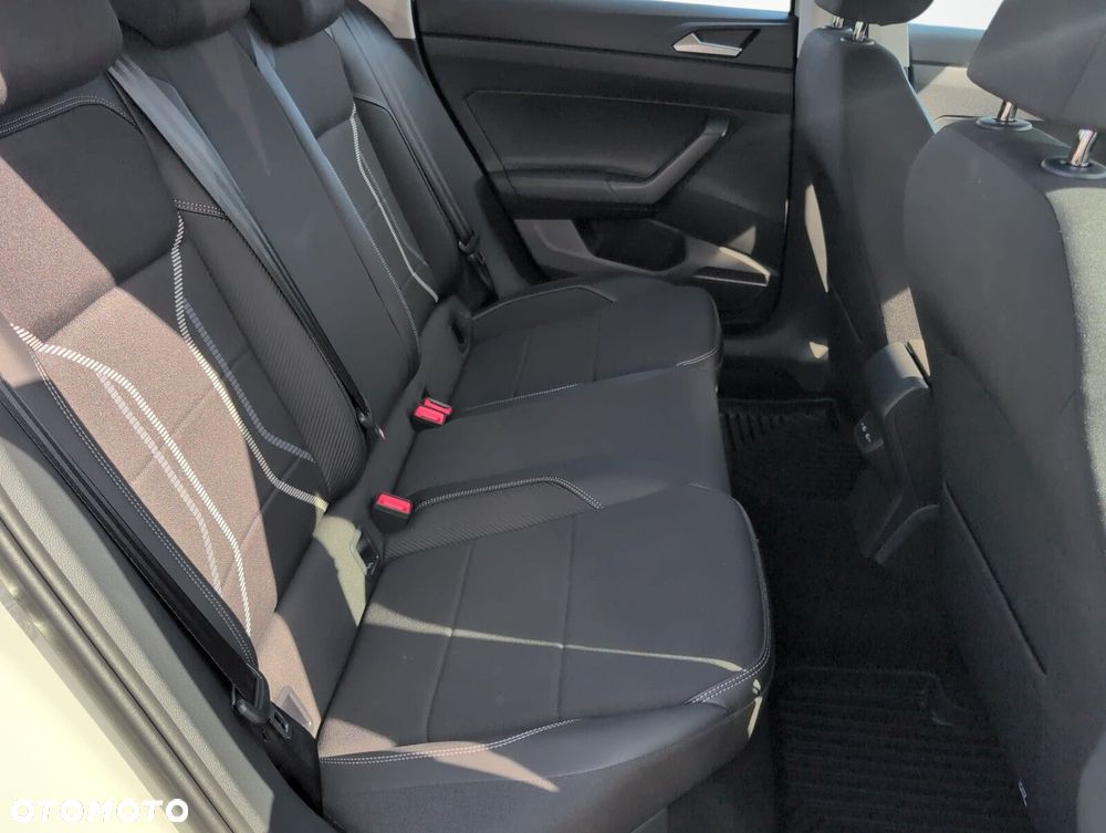 Volkswagen Taigo 1.5 TSI ACT Style DSG - 12