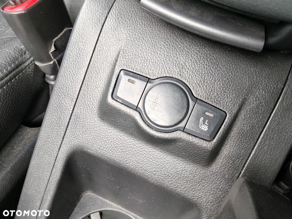 Chevrolet Captiva - 15