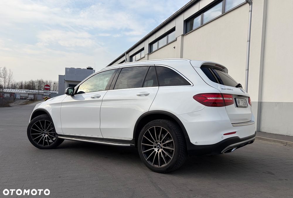 Mercedes-Benz GLC - 5