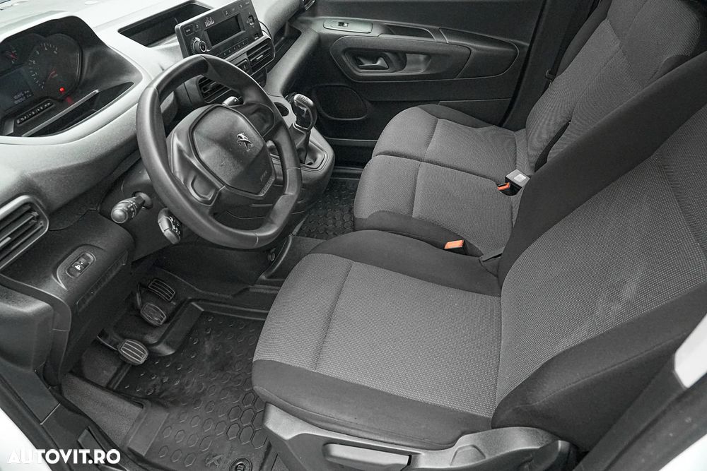Peugeot Partner - 11