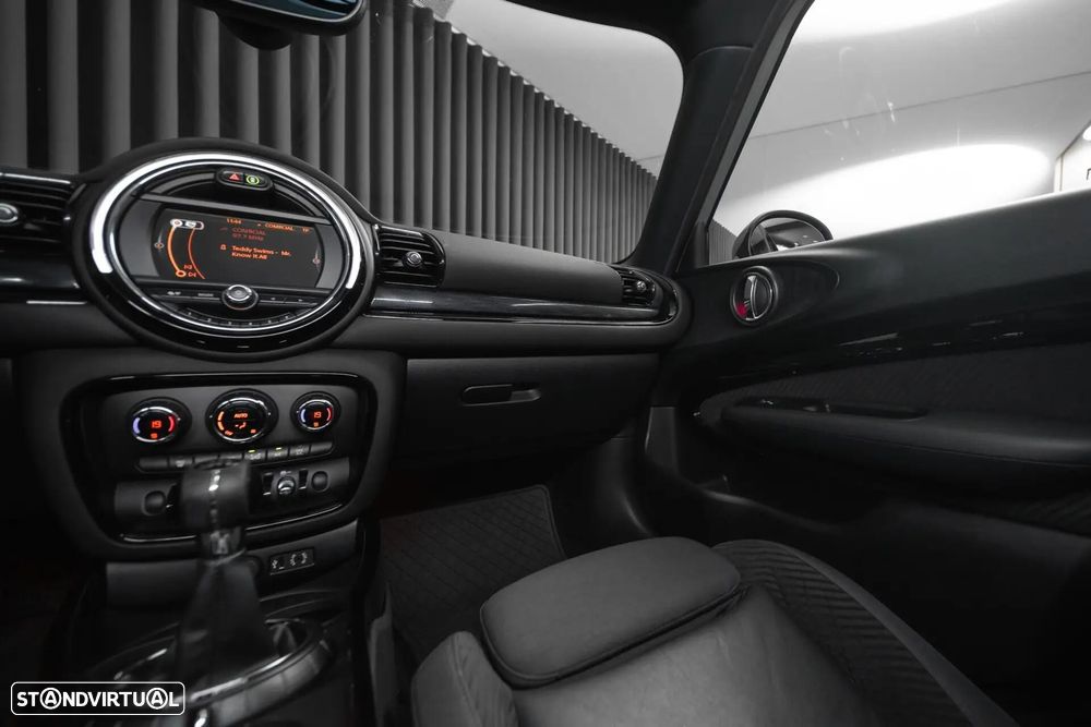 MINI Clubman One D - 15