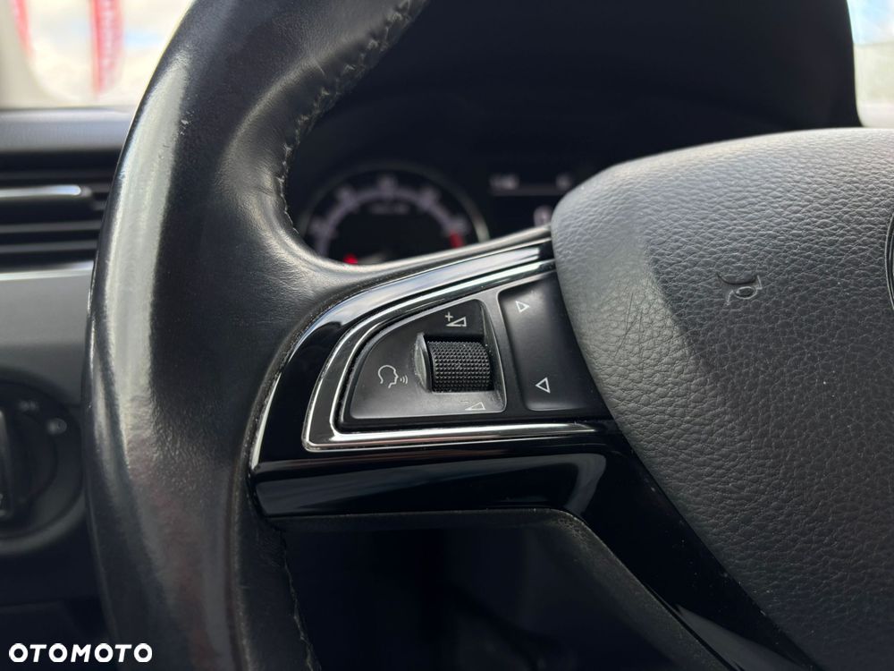 Skoda Octavia 1.4 TSI Style DSG - 23