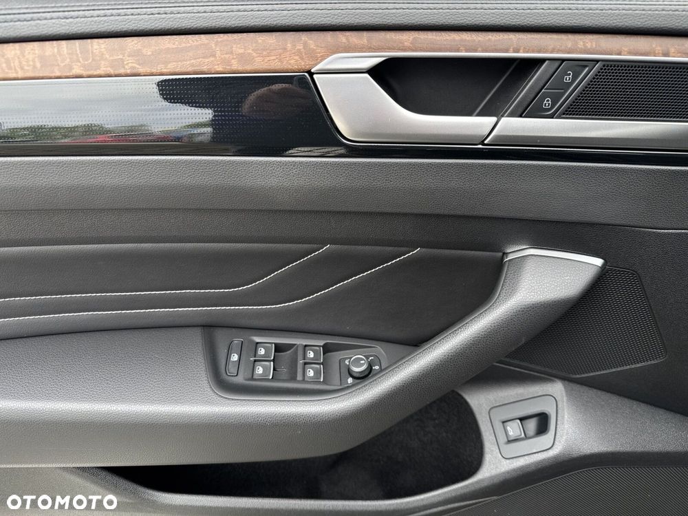 Volkswagen Arteon 2.0 TSI Elegance DSG - 19