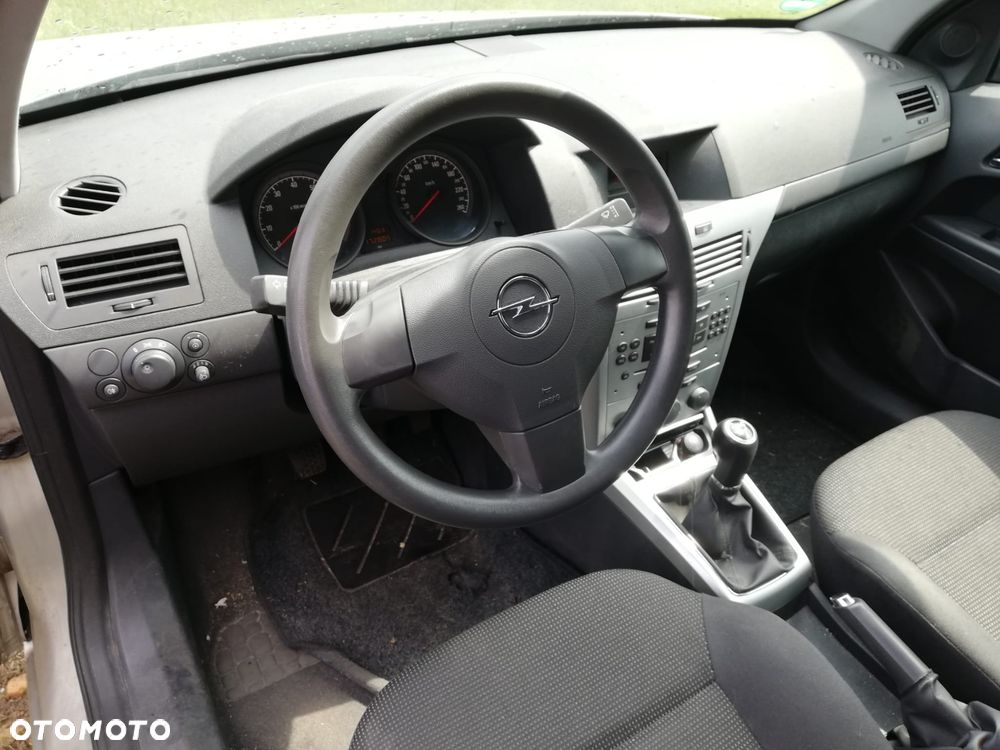 Opel Astra 1.4 NJoy - 5