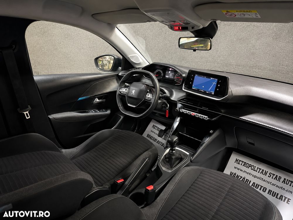 Peugeot 208 1.2 L PureTech STT Active - 7