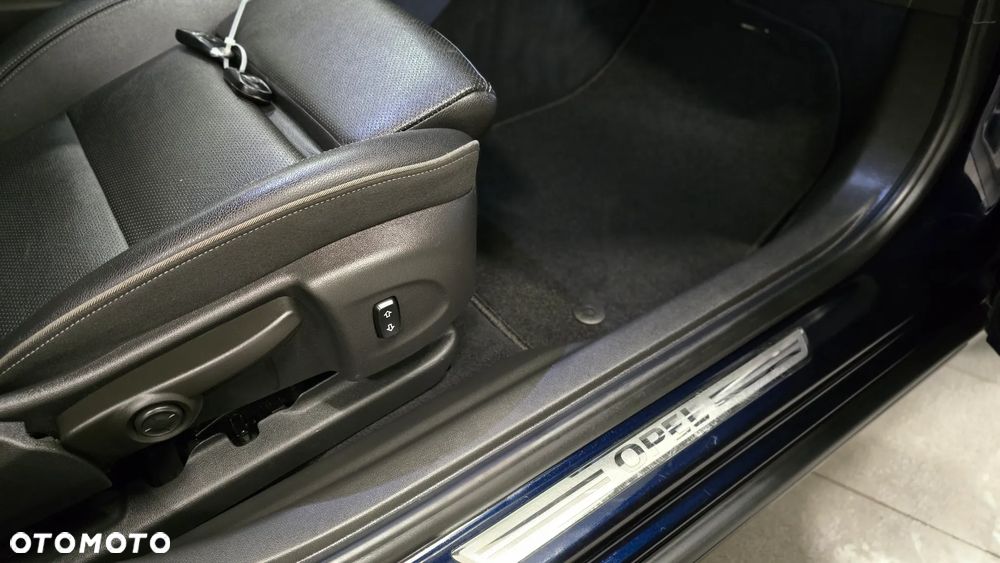 Opel Insignia 2.0 Ultimate Exclusive - 16