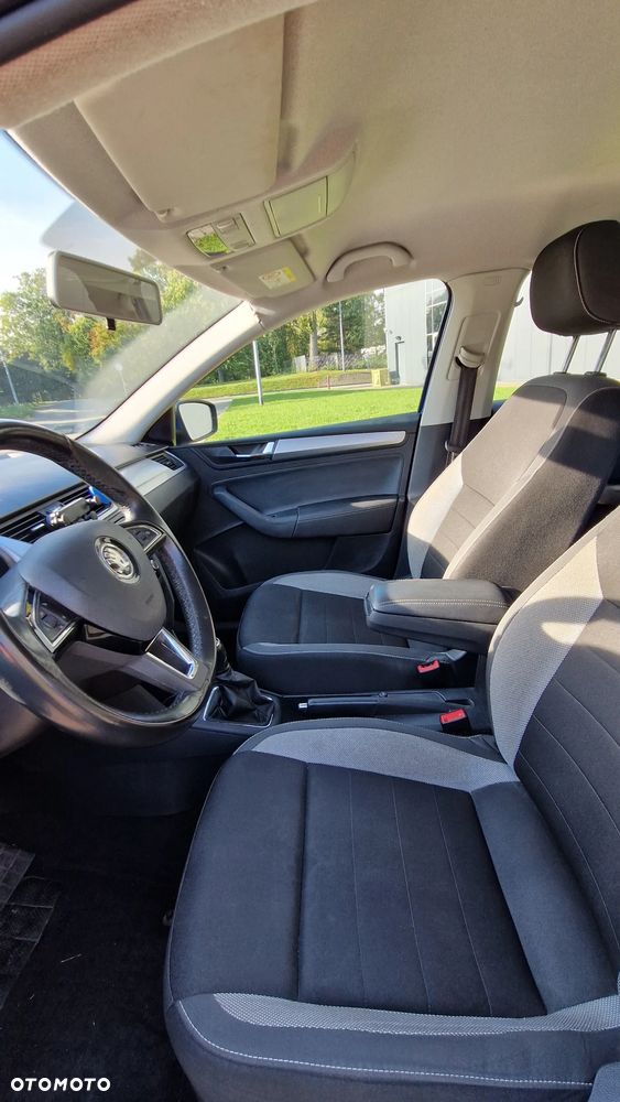 Skoda RAPID 1.0 TSI Ambition - 5