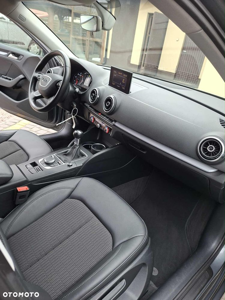 Audi A3 Sportback 2.0 TDI clean diesel Attraction - 15