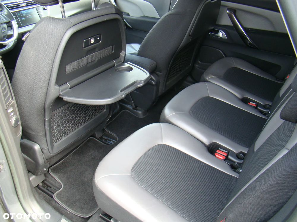 Citroën C4 Picasso BlueHDi 150 Exclusive - 26