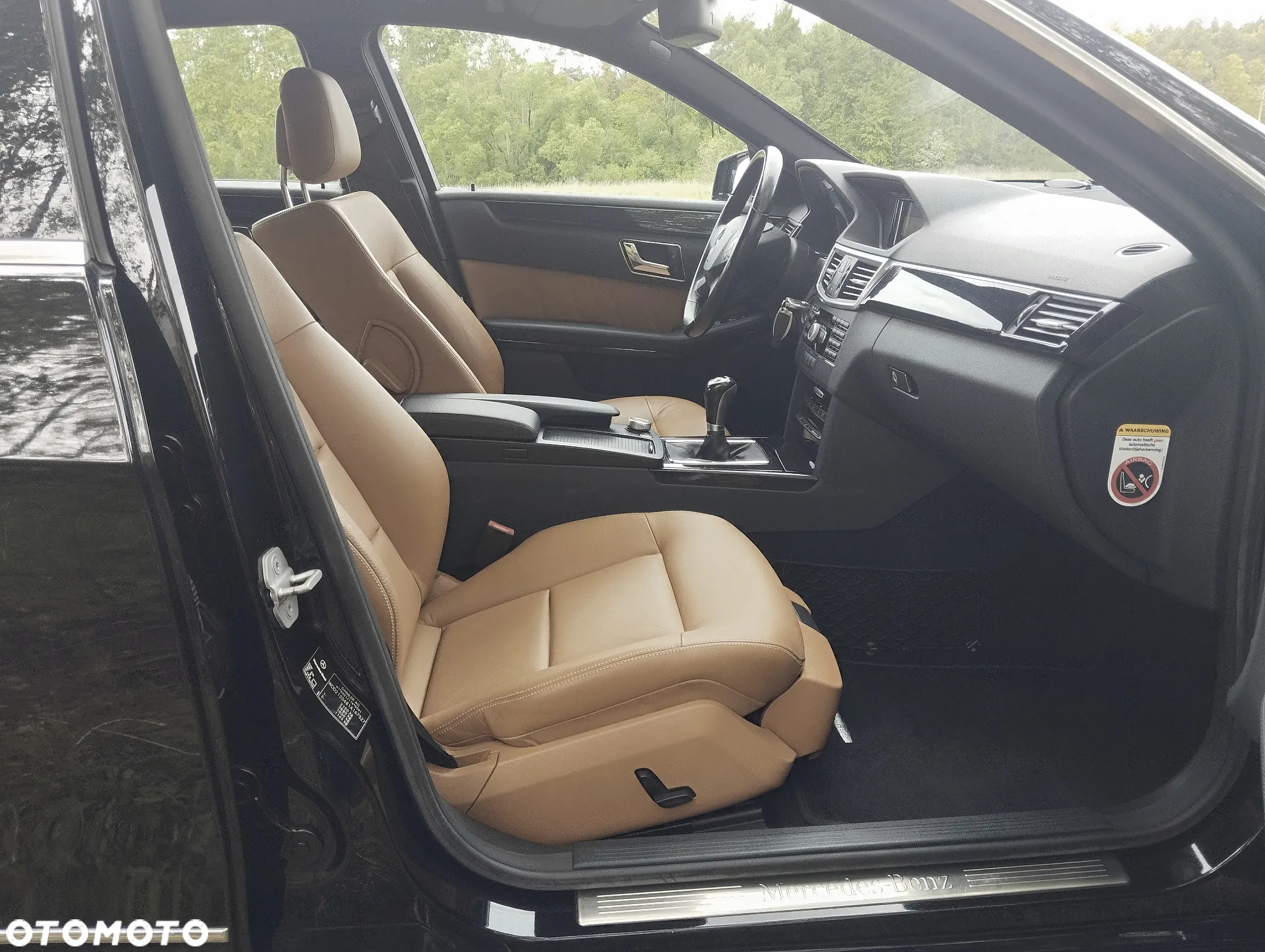 Mercedes-Benz Klasa E 200 BlueEFFICIENCY Avantgarde - 24