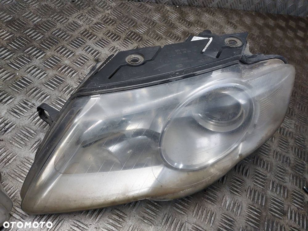 LAMPA LEWY PRZÓD + PRAWY PRZÓD PASSAT B6 EU 3C0941006R 3C0941005R - 3