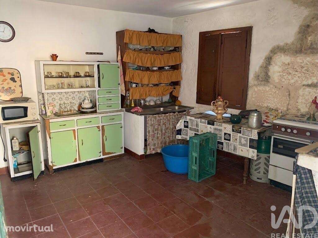 Casa / Villa T4 em São Mamede de Ribatua de 170 m2 - Grande imagem: 4/14