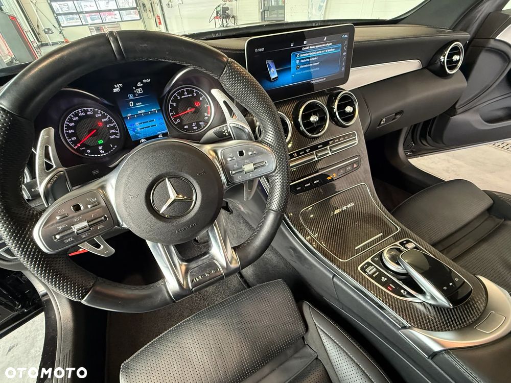 Mercedes-Benz Klasa C AMG 63 AMG Speedshift MCT 9G - 15