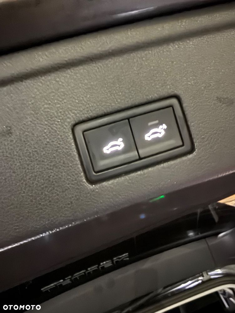 Volkswagen Touareg 3.0 V6 TDI SCR 4Mot - 16