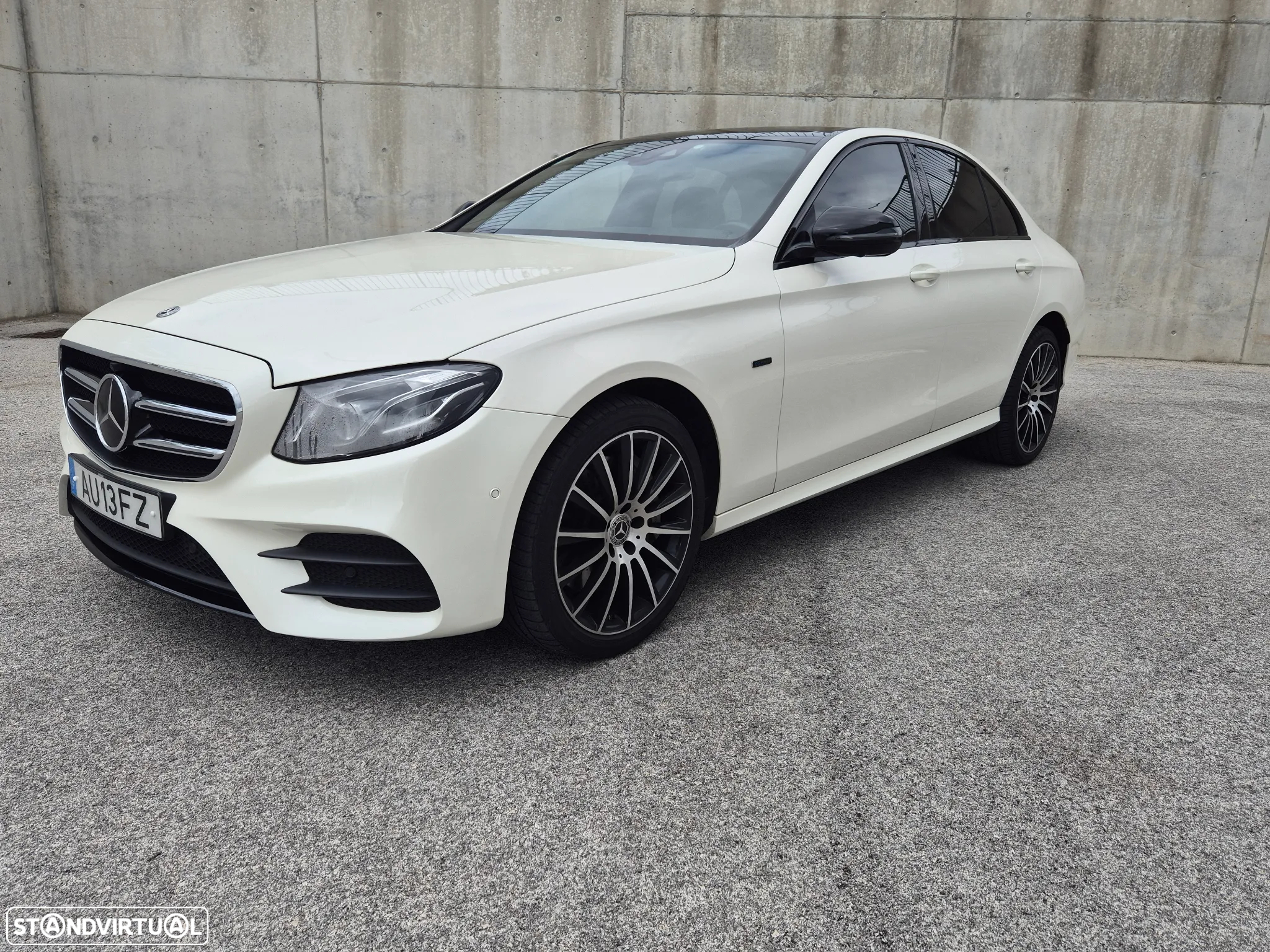 Mercedes-Benz E 300 de Exclusive Line - 4