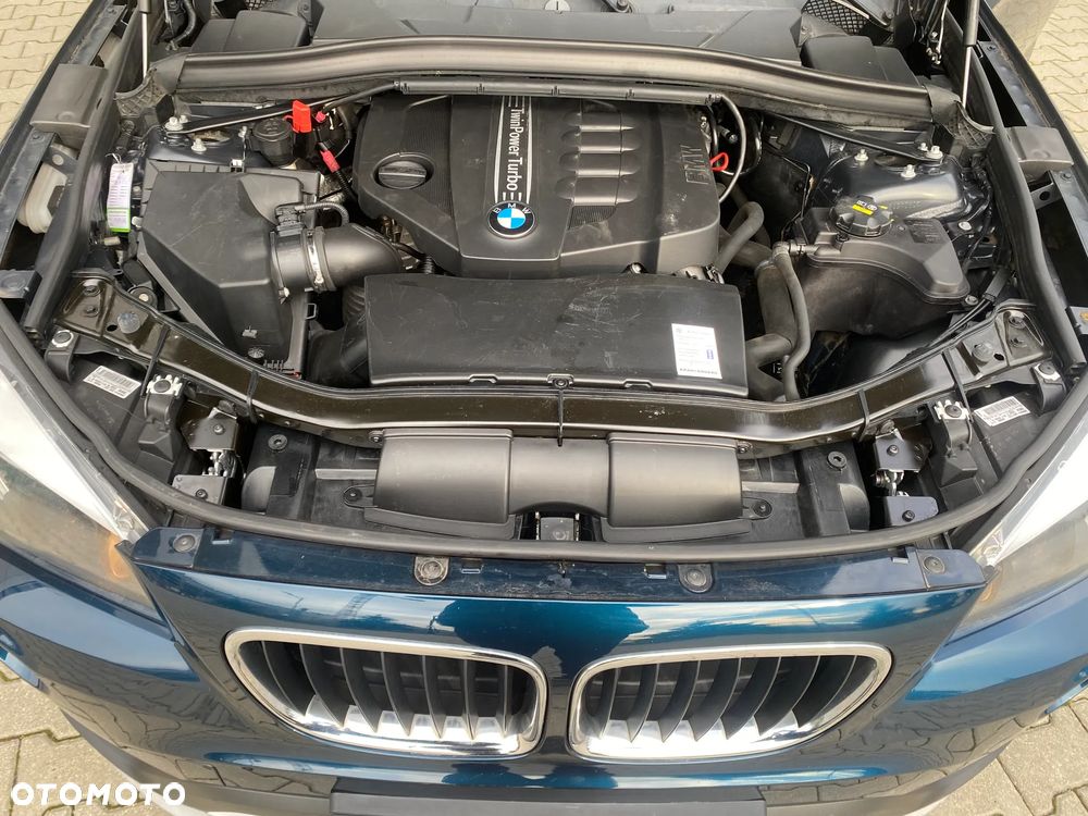 BMW X1 sDrive18d xLine - 28