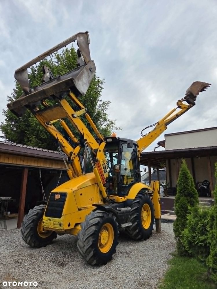 JCB 3CX - 12