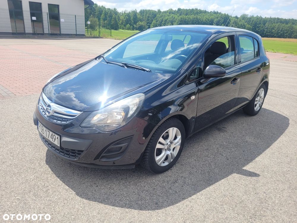 Opel Corsa 1.4 16V Innovation - 1