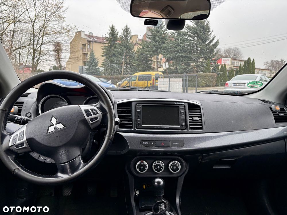 Mitsubishi Lancer 2.0 DID Instyle NAVI - 7