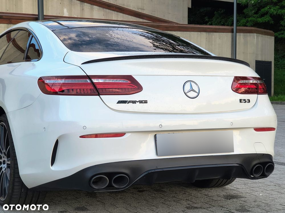 Mercedes-Benz Klasa E AMG 53 Coupe 4-Matic+ 9G-TRONIC - 12