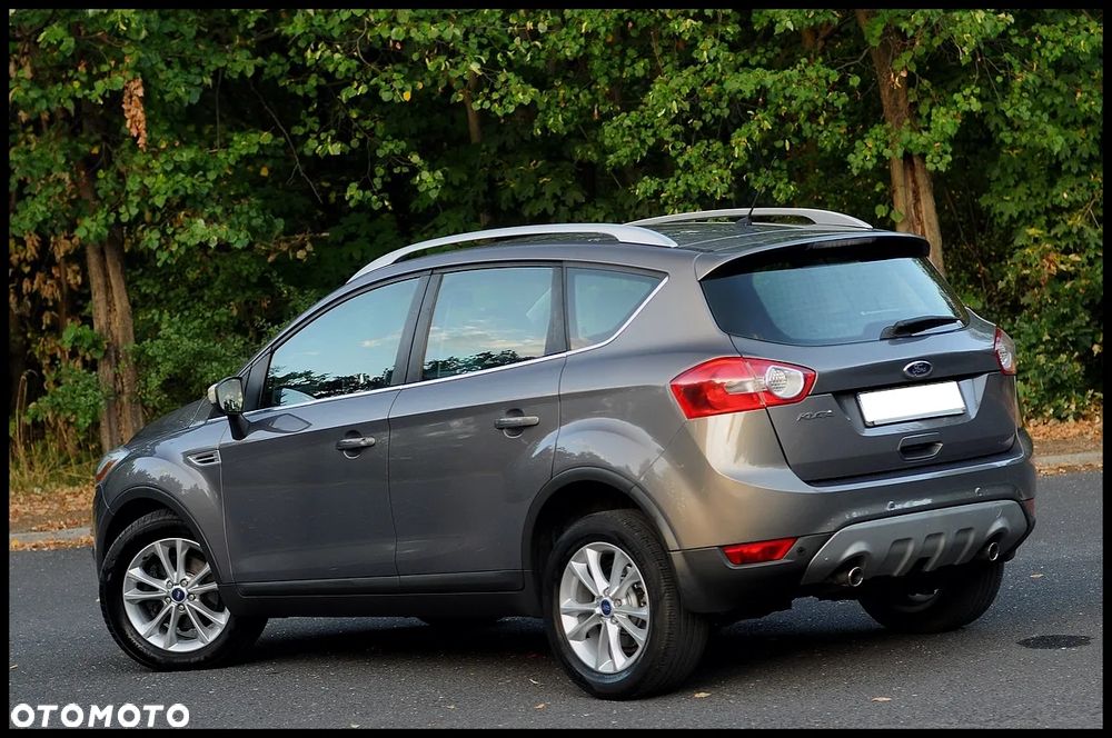 Ford Kuga 2.0 TDCi 4x4 Titanium - 14