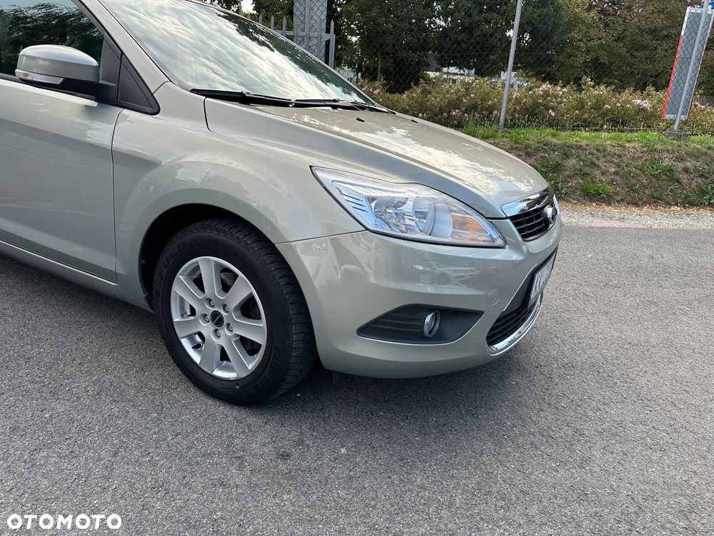 Ford Focus 1.6 Ghia - 5